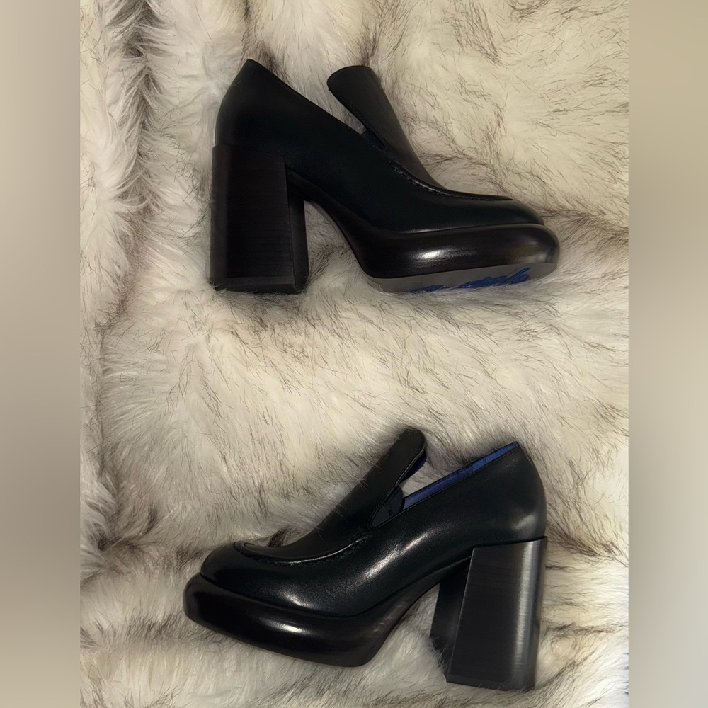 BURBERRY Block Heel Loafers | Women's EU37 - Picture 3 of 12